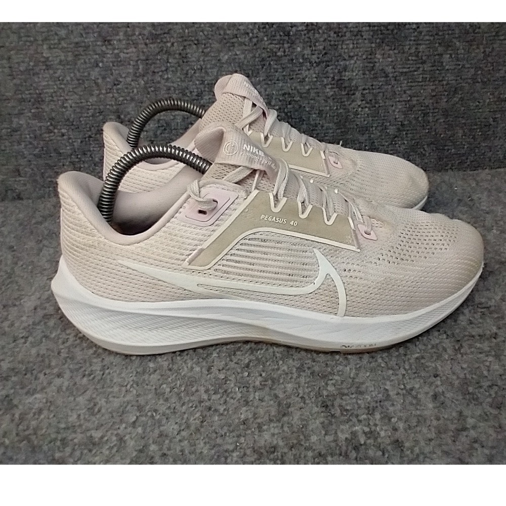 Nike Pegasus 40 Running Shoes Women Size 9 Pink DV3854-600